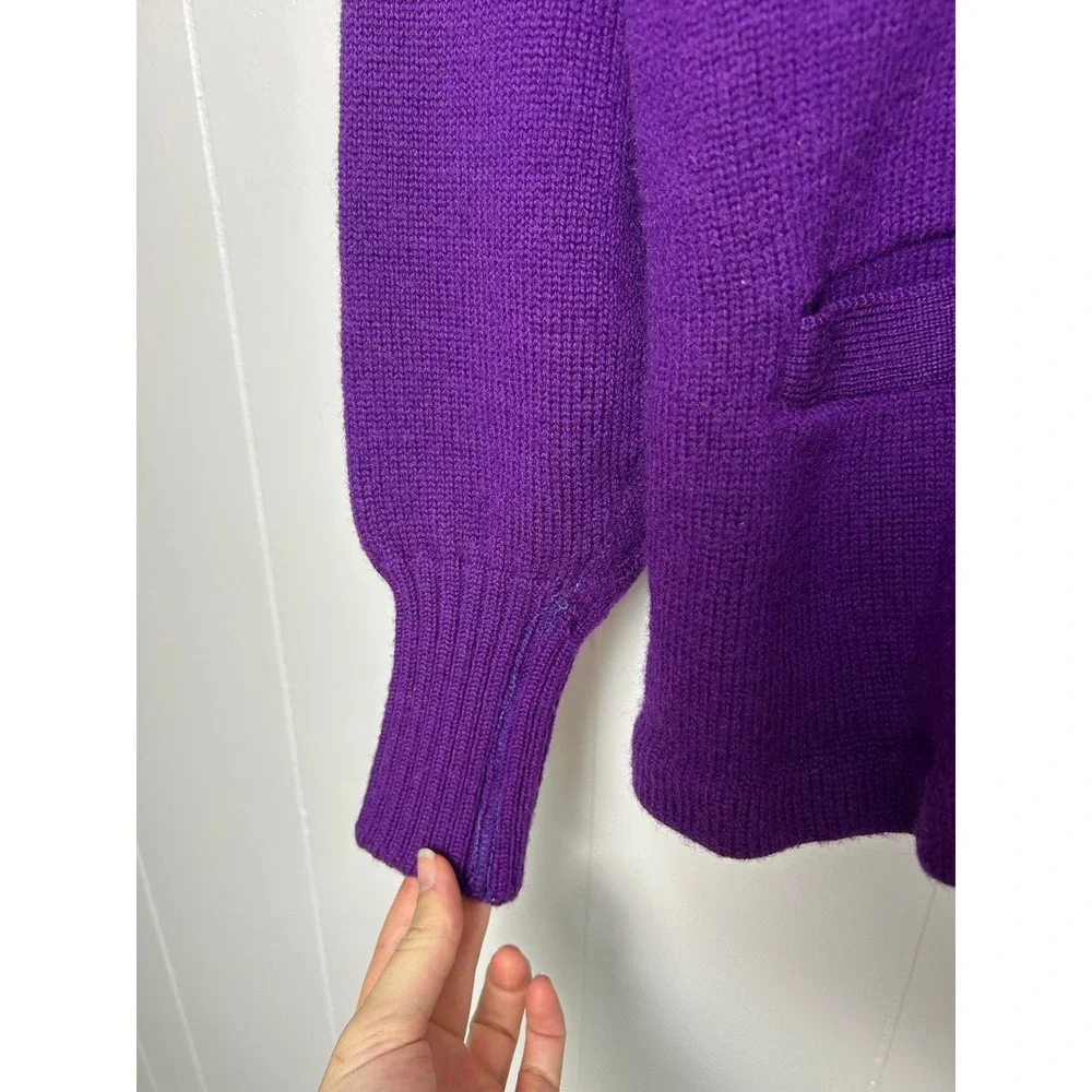 Vintage 100% Pure Wool Purple V-Neck‎ Cardigan Sweater Women's M english winter